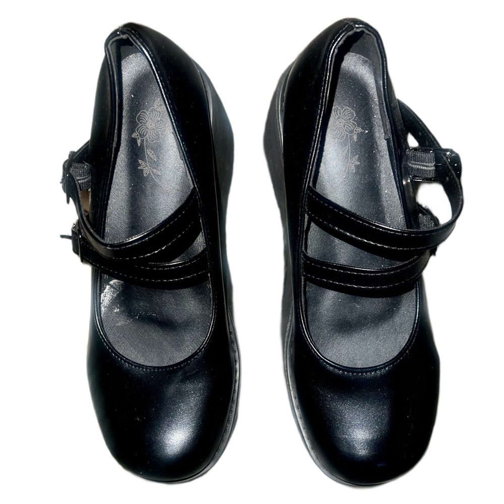 Delia’s for Dolls kill Black Double Strap Mary Jane Platforms - Picture 3 of 11